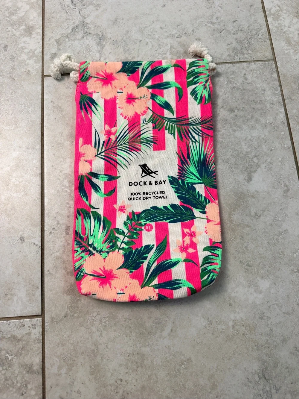 Dock & Bay XL Quick Dry Beach Towel Bag Pink Tropical